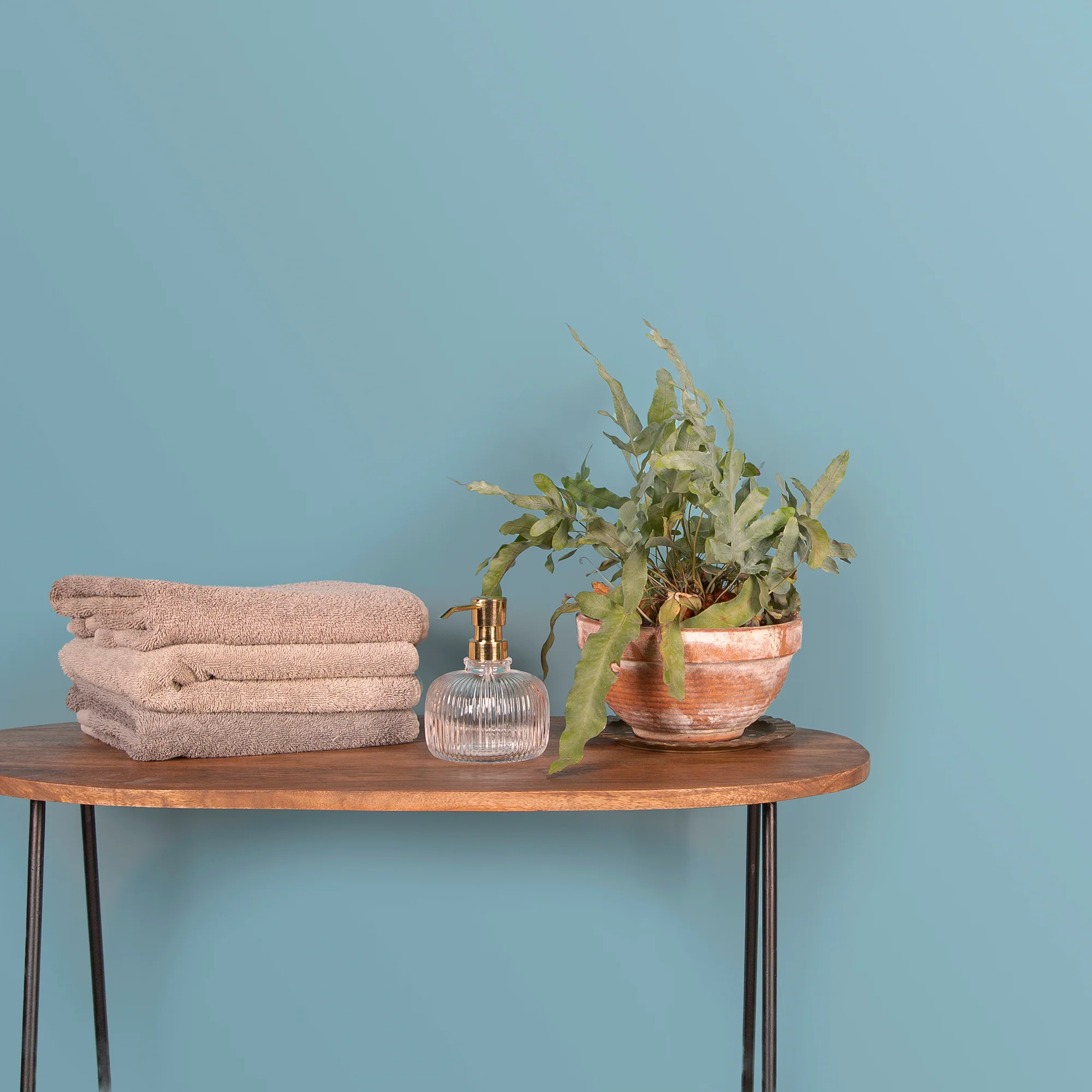 Little Knights - Beach Hut Turquoise Blue - Matte/Eggshell/Silk/Satin/Gloss Interior Paint - Image 3