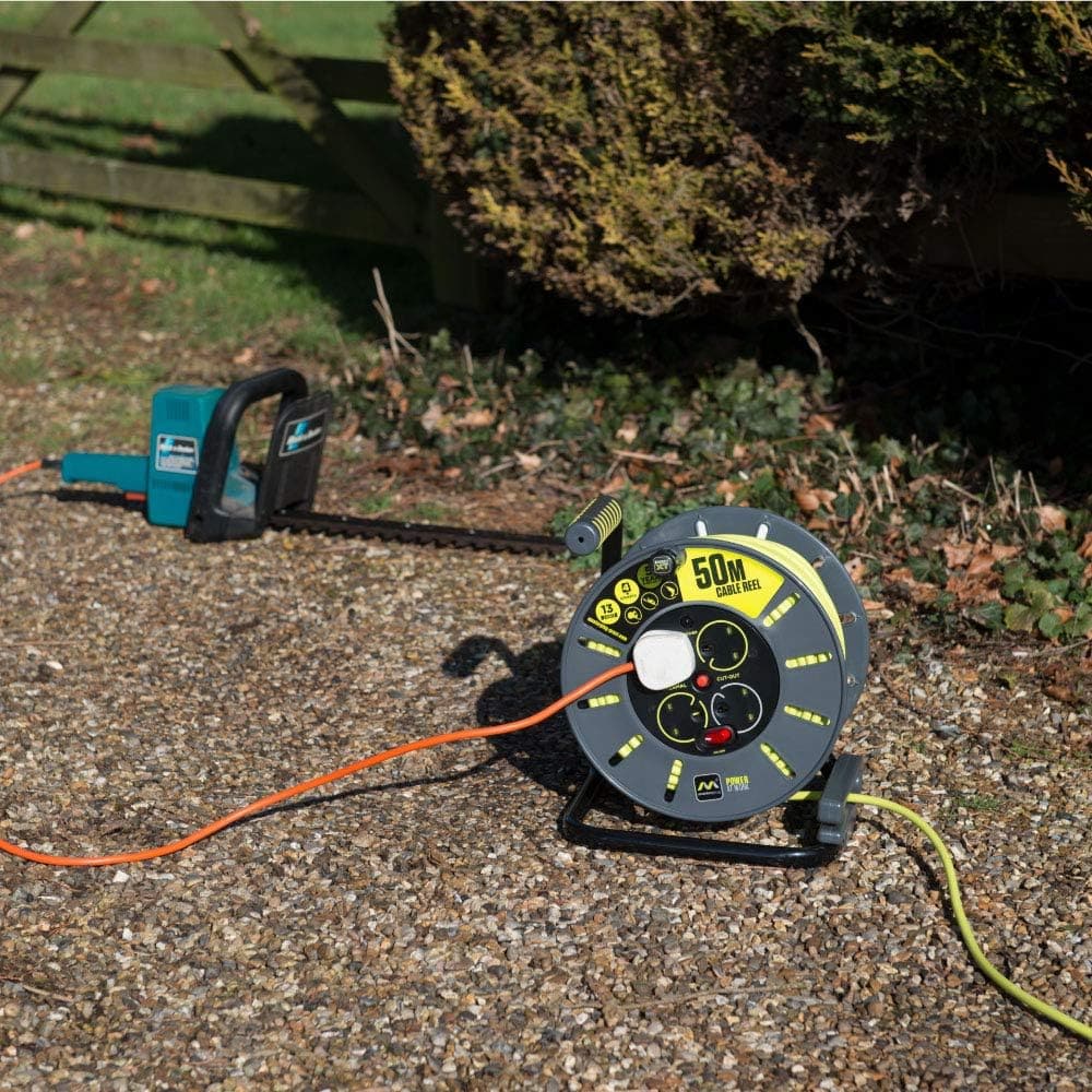 Masterplug 50m 4-Socket 13A Heavy Duty Extension Cable Reel - Image 7