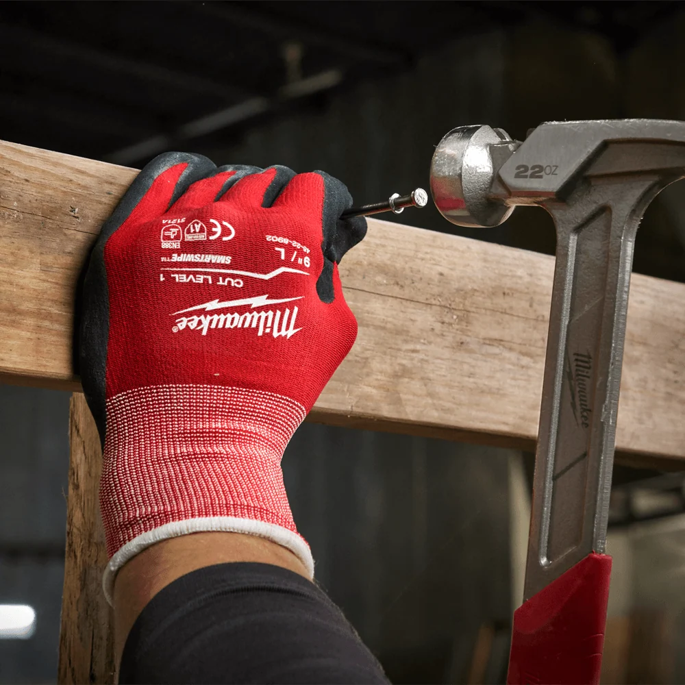 Milwaukee Cut Level 1 / A Smart Swipe Gloves - Image 5