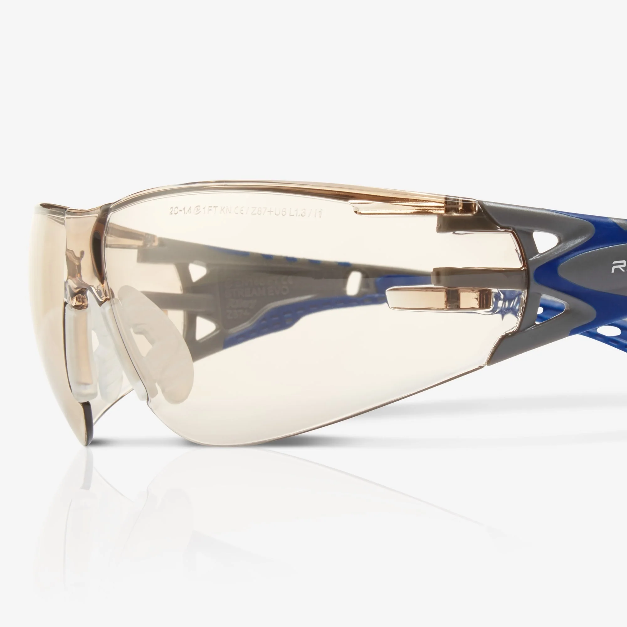 Riley Stream Evo Safety Glasses – LED Lens, Anti-Fog, Metal-Free, Wrap-Around - Image 3