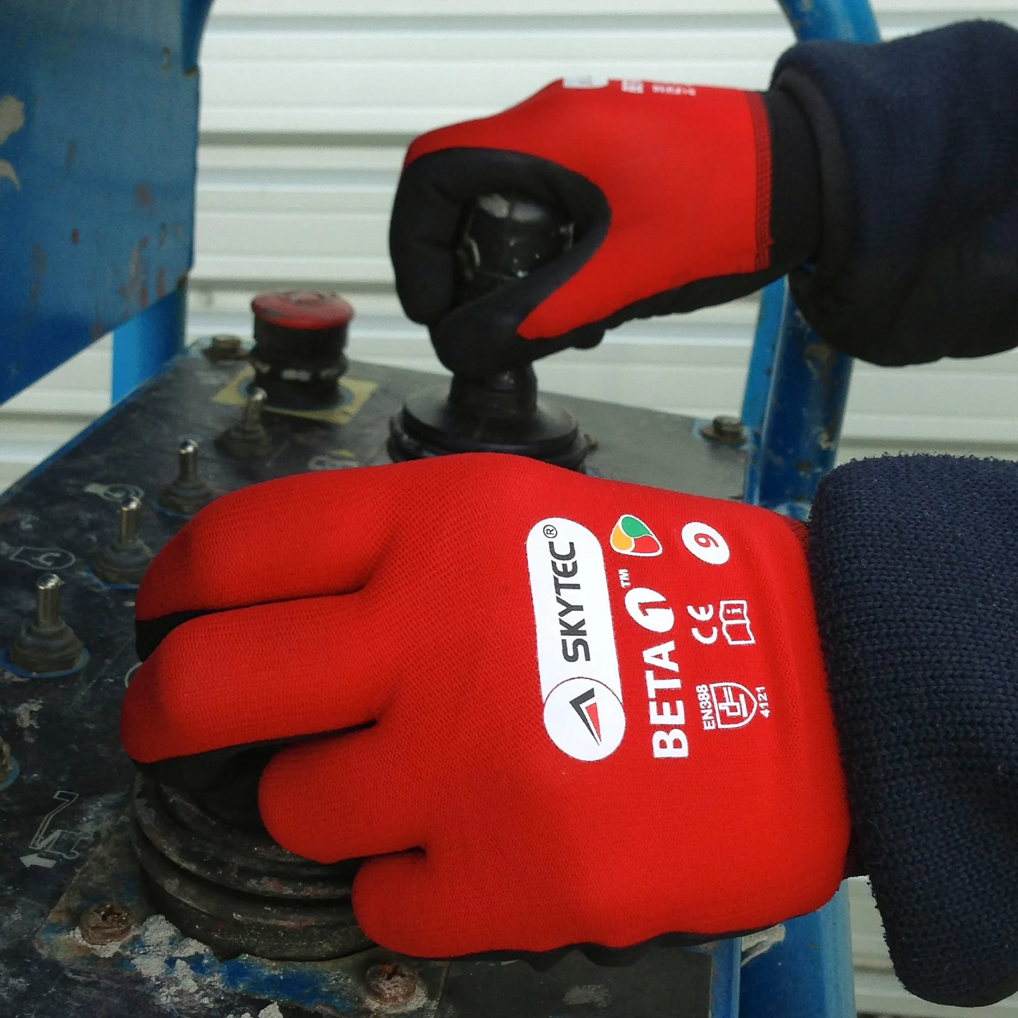 SKYTEC Beta 1 Tricolore Flexible Lightweight Low Cut Protection Safety Work Gloves with Grip Palm - Image 2