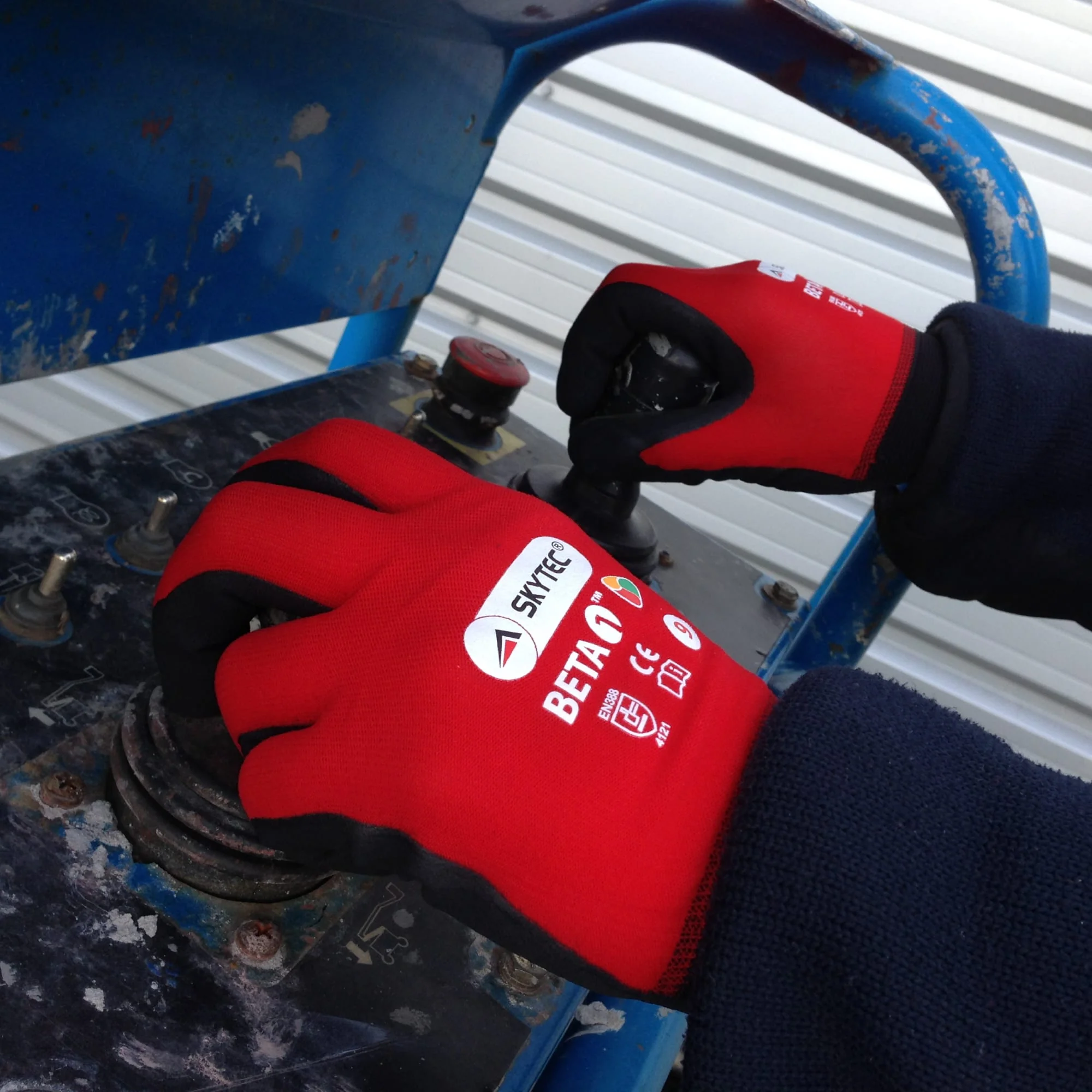 SKYTEC Beta 1 Tricolore Flexible Lightweight Low Cut Protection Safety Work Gloves with Grip Palm - Image 6